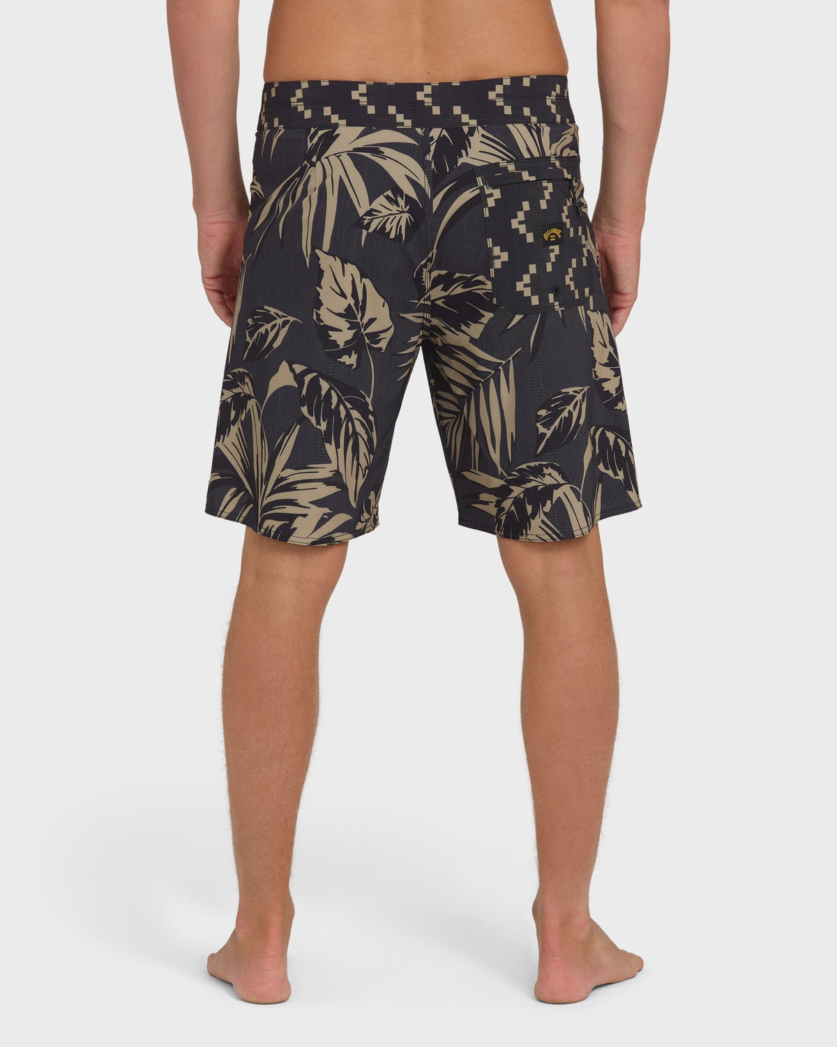 Good Times Pro 18 Boardshorts - Black